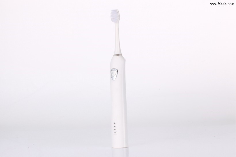 非常实用的电动牙刷图片