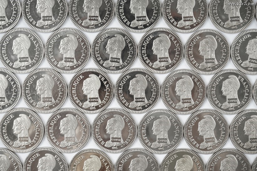 亮闪闪的硬币图片