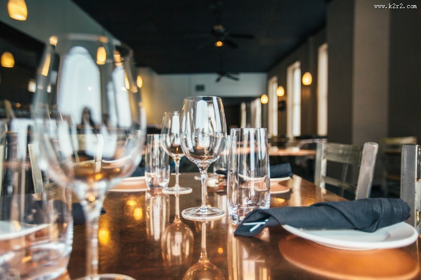 好看的高脚杯图片