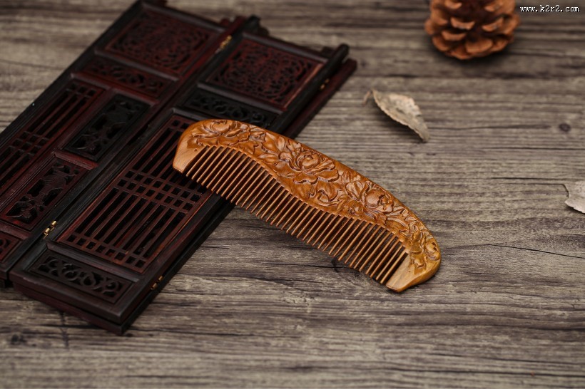 复古好用的木梳图片
