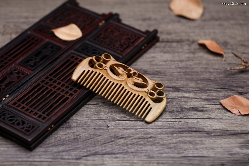复古好用的木梳图片