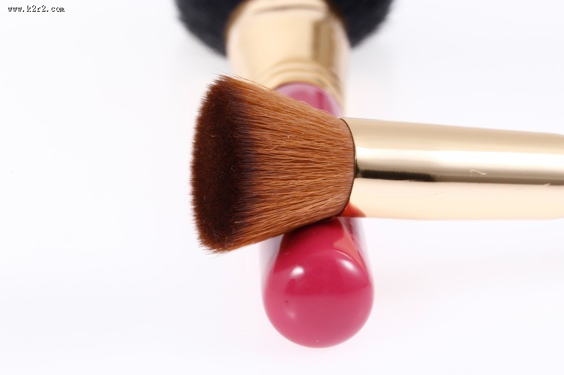 不同功能的化妆刷图片