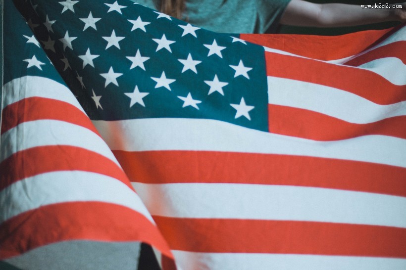 飘动的美国国旗图片大全
