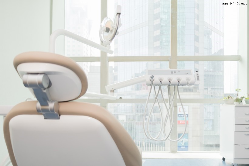 牙科诊所医疗设备图片