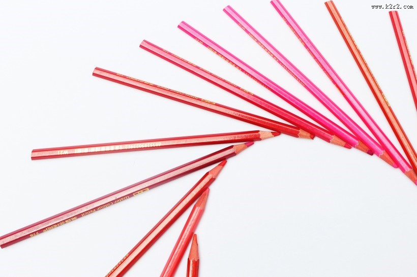 唯美彩色铅笔图片