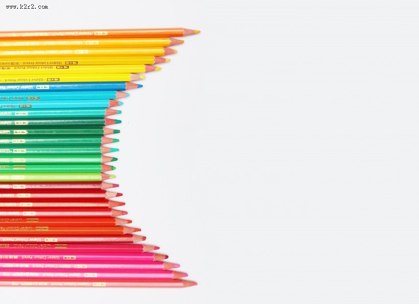 唯美彩色铅笔图片