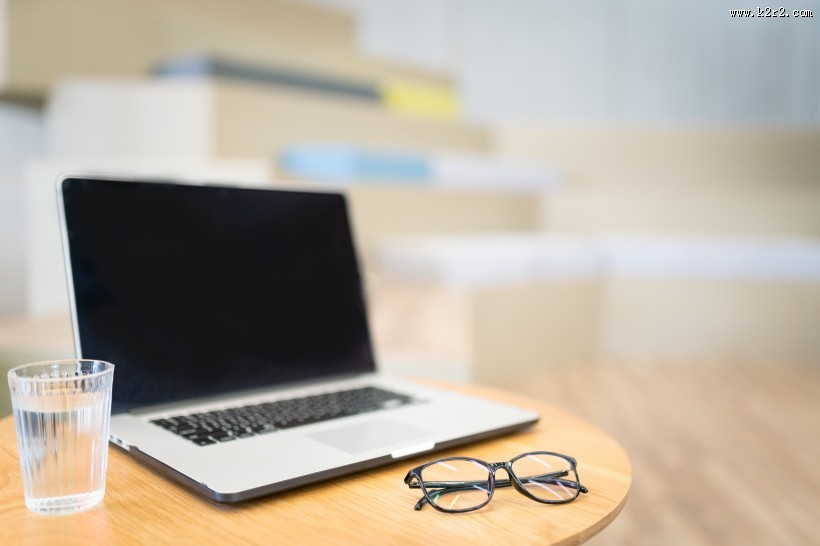 电脑商务办公室图片大全