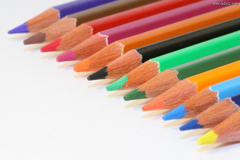 五颜六色的铅笔图片