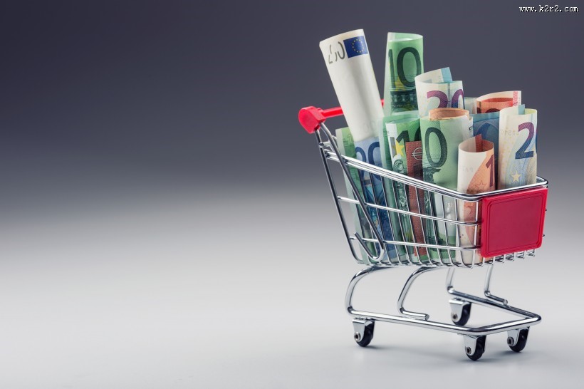 购物车与钞票图片