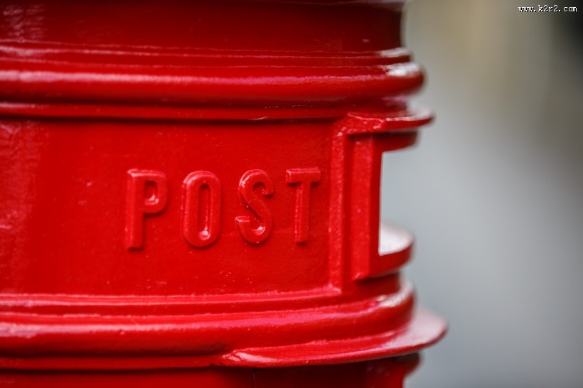 红色邮筒图片