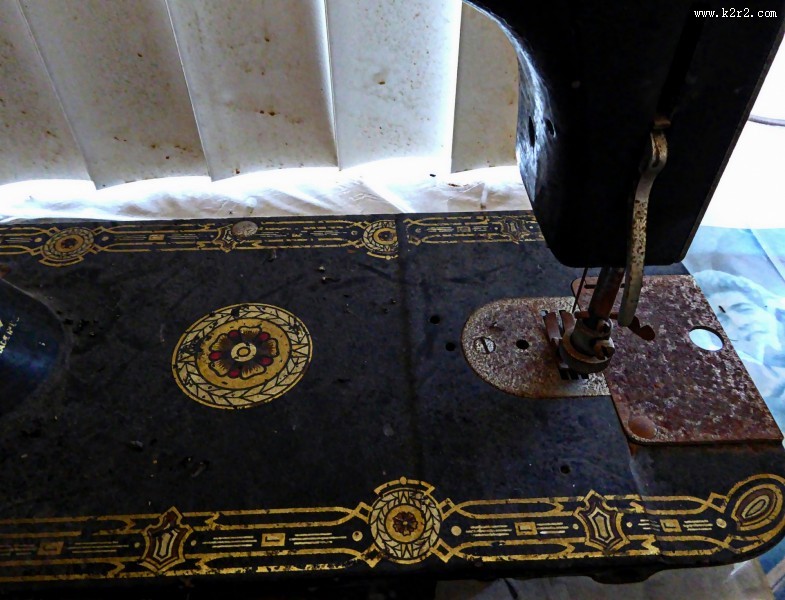 老式缝纫机图片