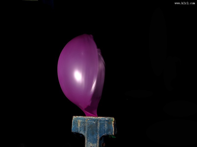 气球破裂至完爆瞬间图片