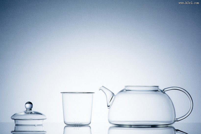 玻璃杯和玻璃瓶图片