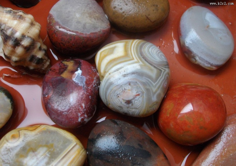 杂乱的鹅卵石图片