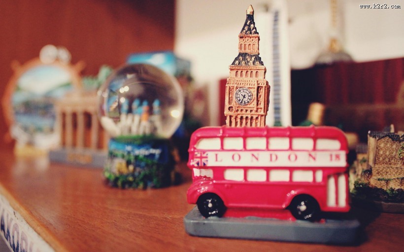 怀旧玩具巴士图片