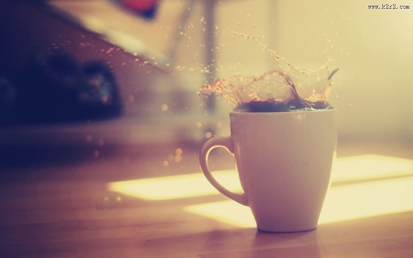 温暖的咖啡杯图片