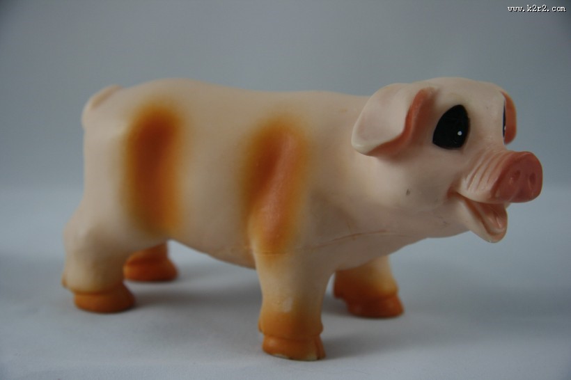 小猪玩具图片