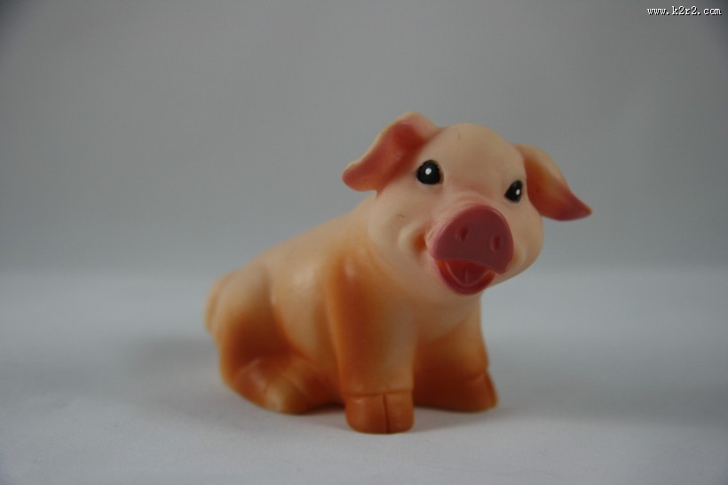 小猪玩具图片