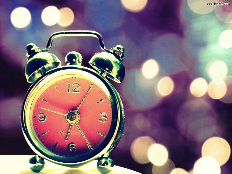 可爱的闹钟图片