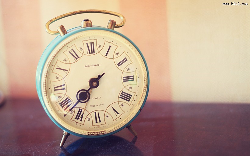 可爱的闹钟图片