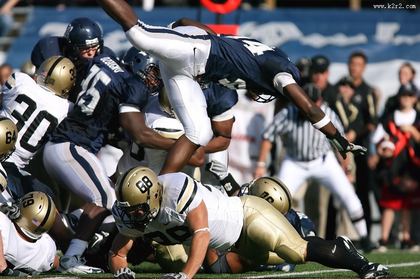 橄榄球运动的图片