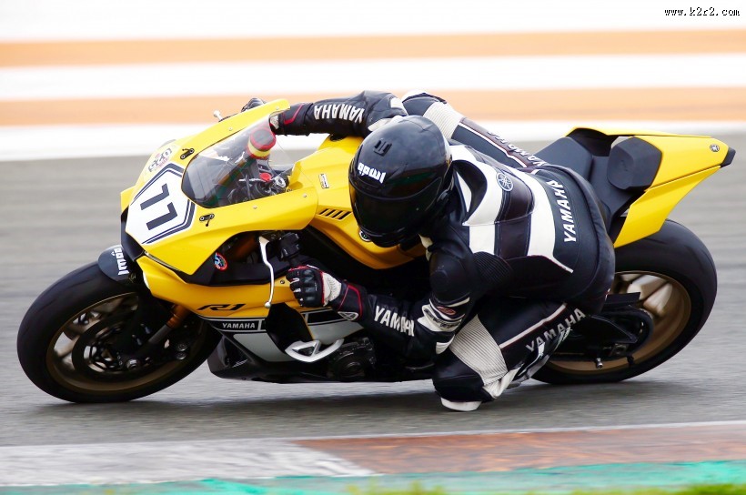 炫酷的摩托车比赛图片