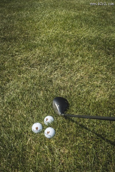 高尔夫球杆和高尔夫球的图片大全