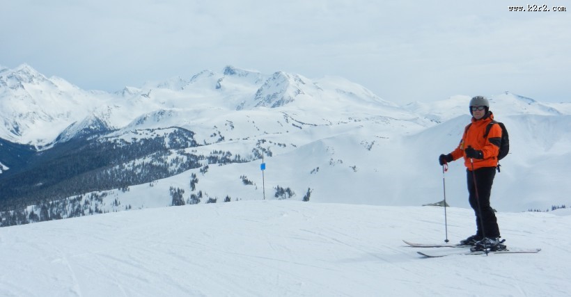 户外滑雪运动图片