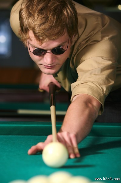 打台球的人图片大全