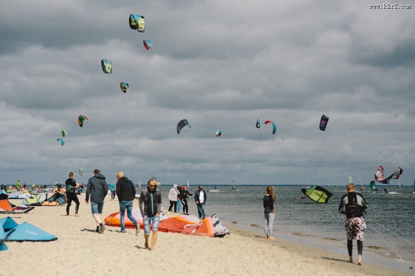 海边的海上运动图片