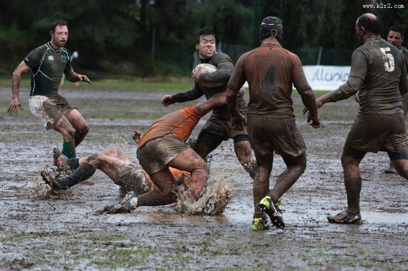 橄榄球运动图片