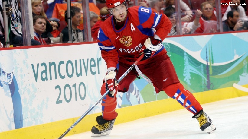 冰上曲棍球比赛图片