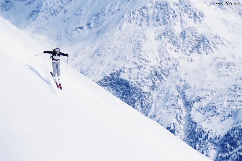 高清滑雪运动图片