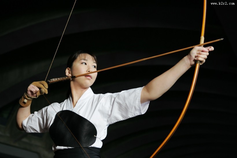 弓道射箭图片