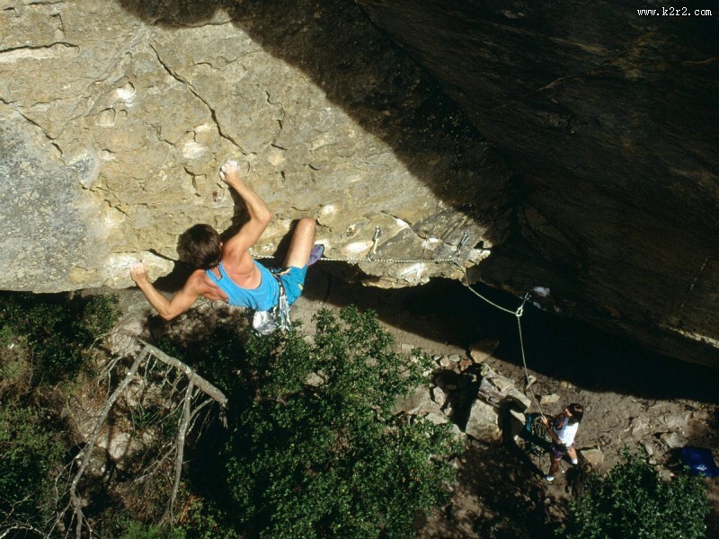 攀岩漂流图片