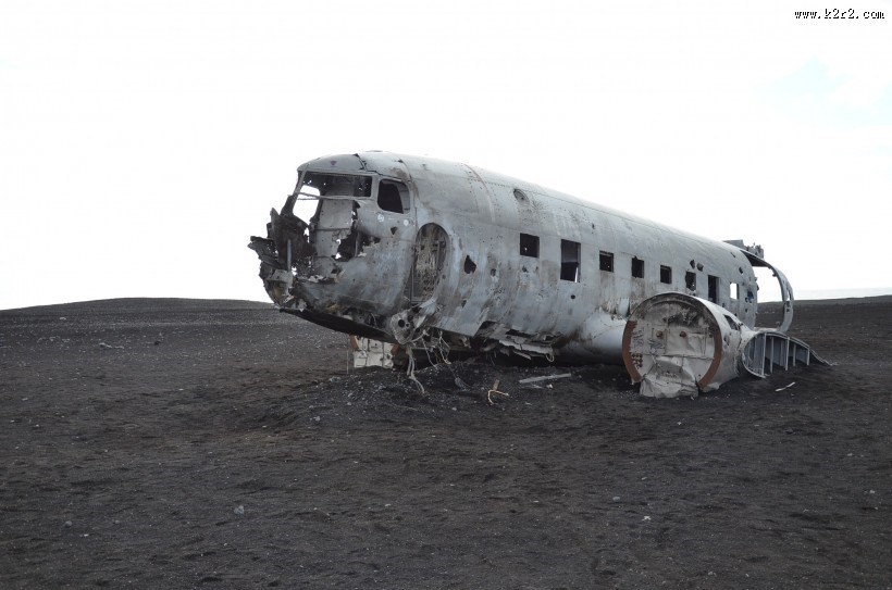 飞机残骸图片