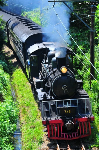 传统的有轨火车图片大全