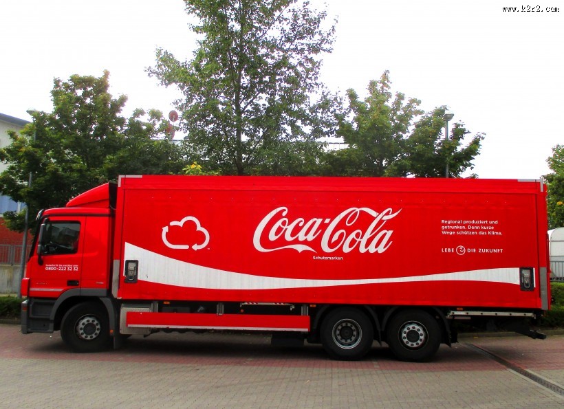 可口可乐运输车图片