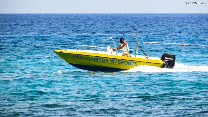 各种各样的快艇图片