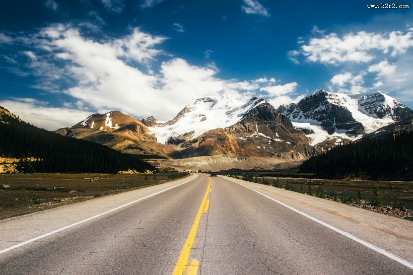 平坦的公路图片
