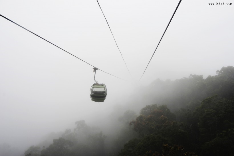 空中的缆车图片