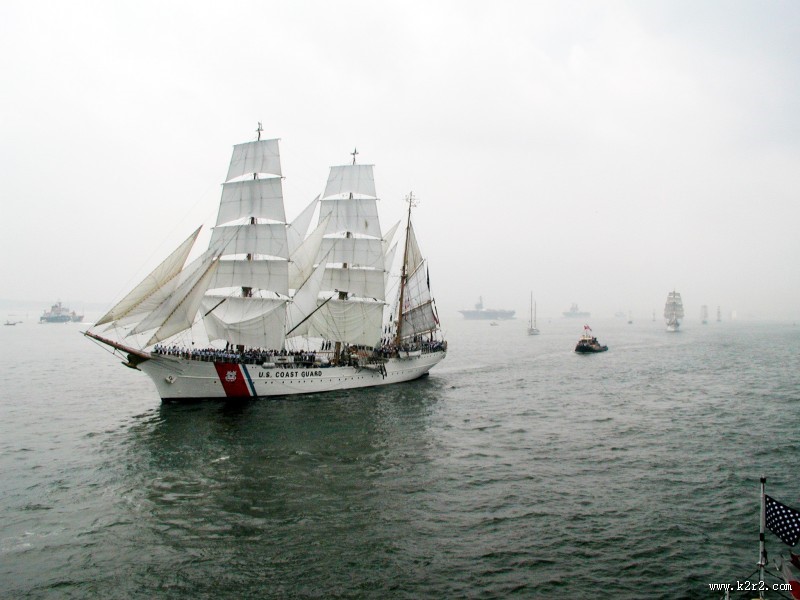 造型独特的帆船图片