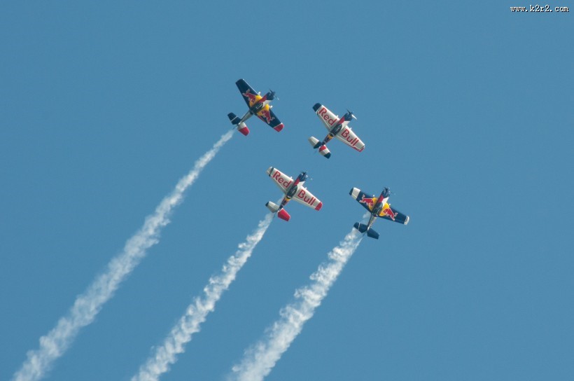 飞机飞行表演图片大全