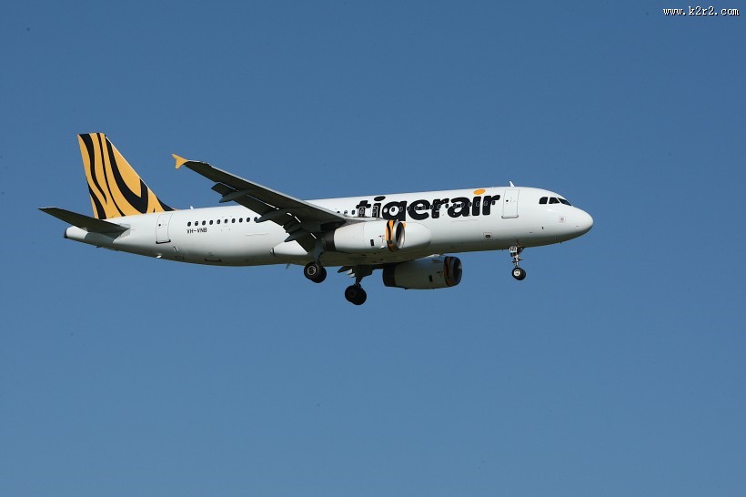 天空中的民航客机图片大全