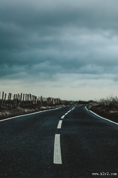 通向远方的公路图片