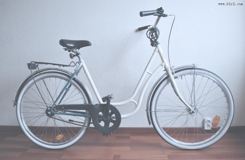 停放的自行车图片大全