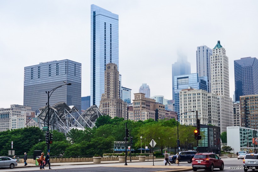 道路上的红绿灯图片