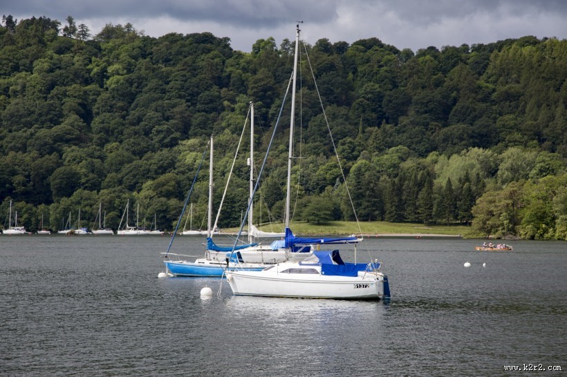 游艇和游艇码头图片