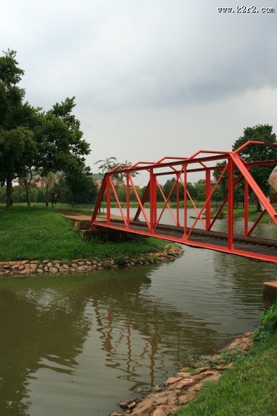 火车模型桥图片