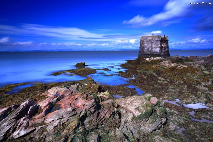 海滩航标风景图片